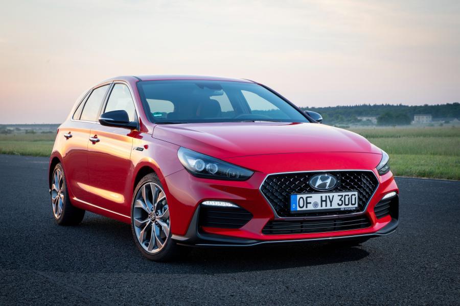  Hyundai i30 N Line (PD) 2018 года  (WW) (фото 1 из 40)